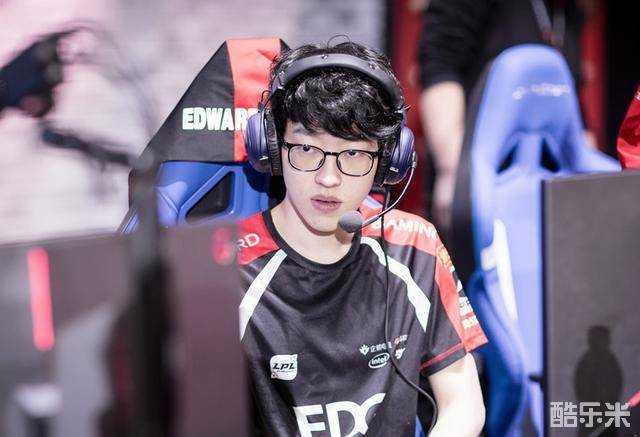 但约基奇用 但约基奇用