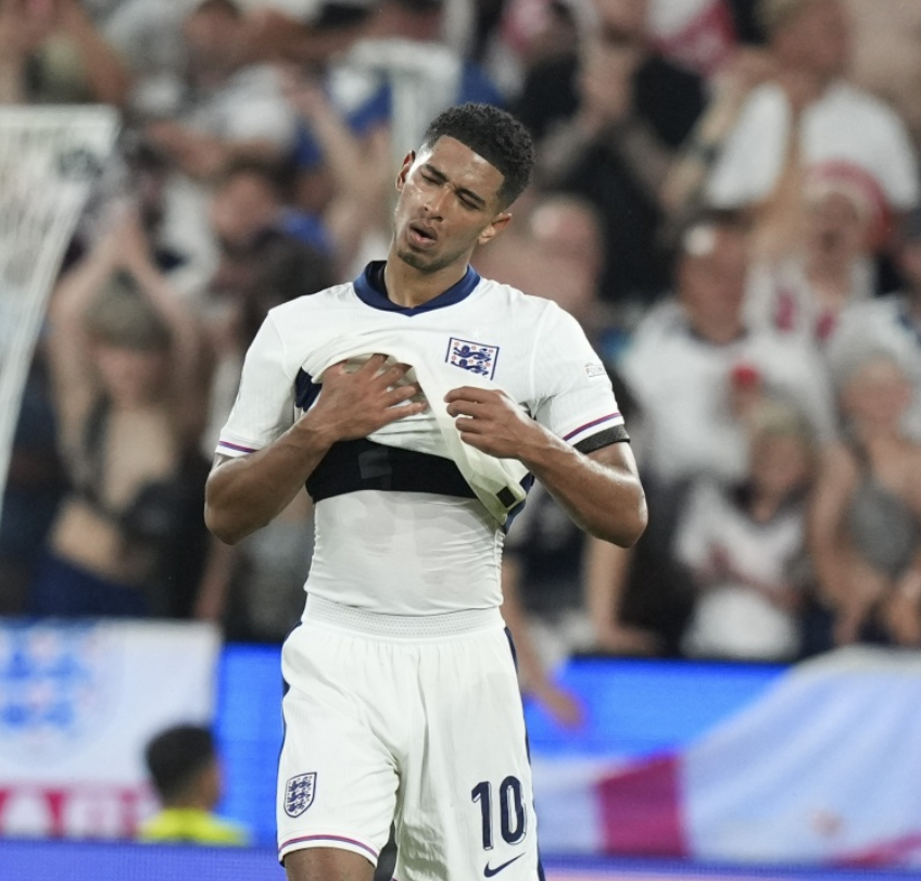 形成正反馈 形成正反馈