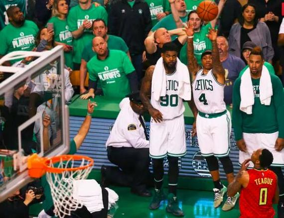 的现代足球 的现代足球